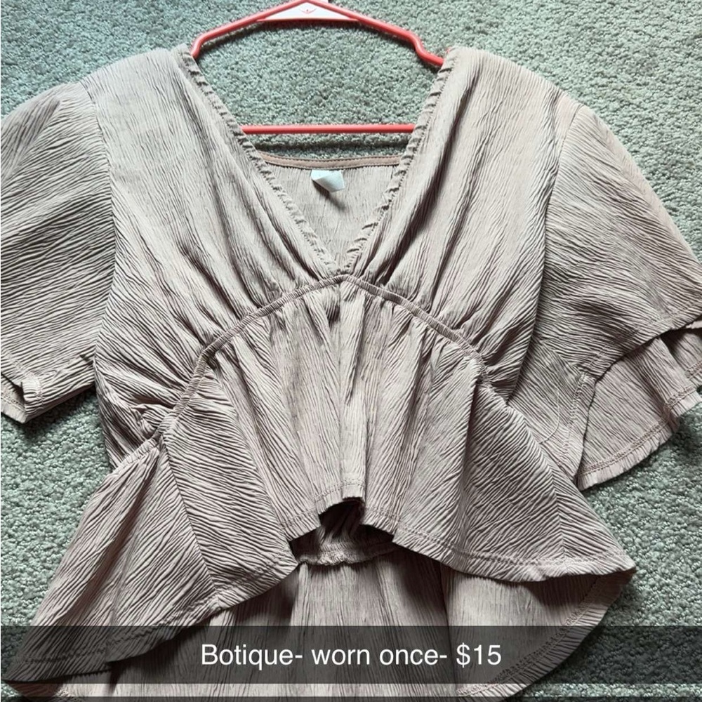 Women's Beige Top
